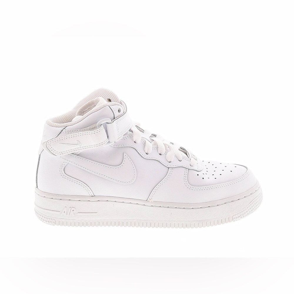 Nike Air Force 1 LE Mid Triple White 4.5 GS youth Kids Boys EUC W Box Tried On